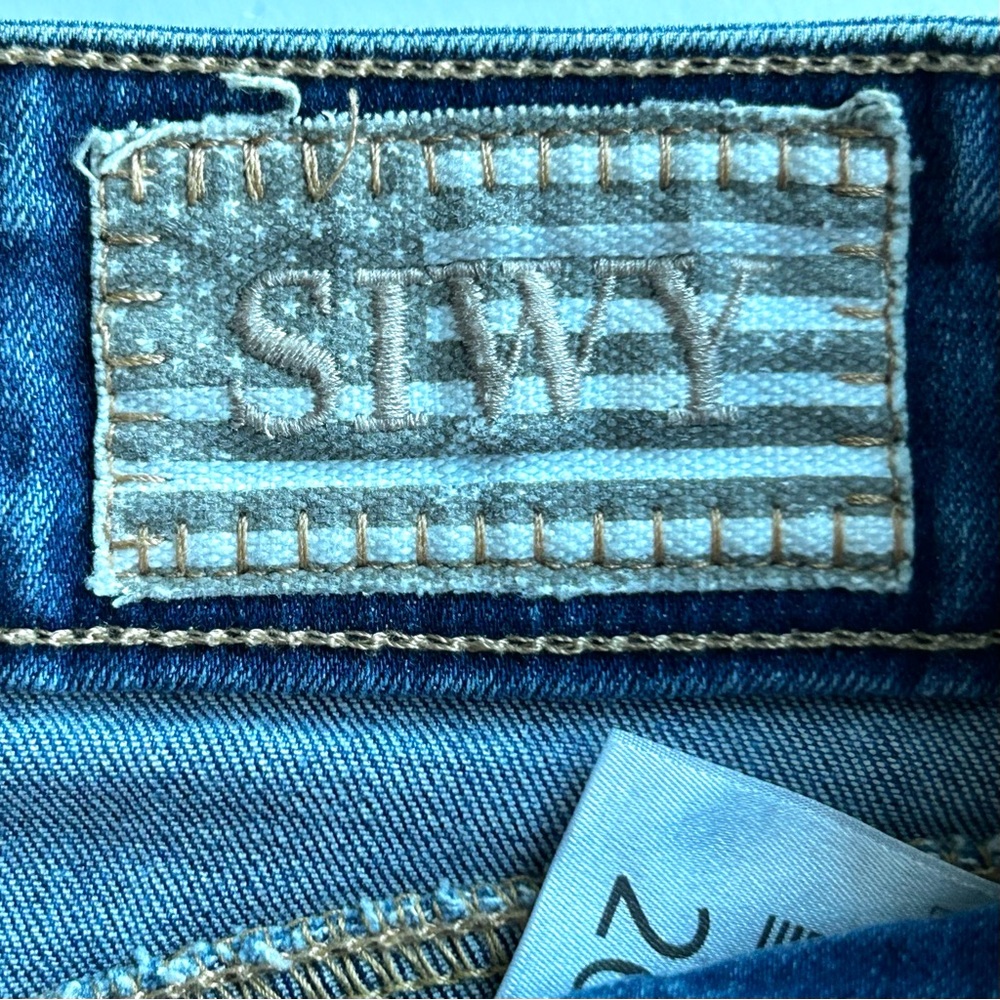 🌸NWT Women’s Siwy Jean Shorts. Size: 26 - Picture 4 of 11